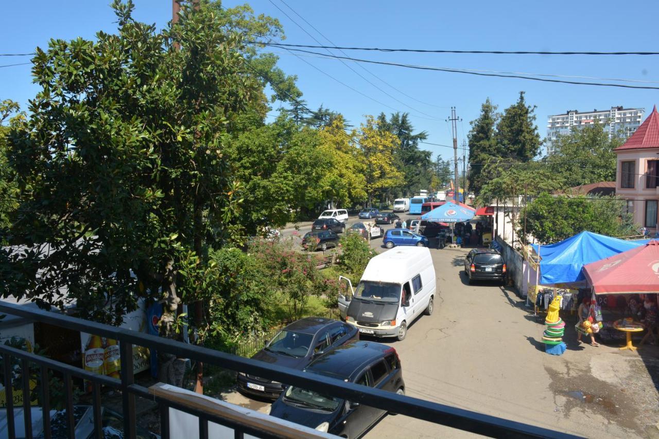 Hotel Niks Makhinjauri Extérieur photo